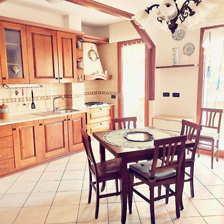 Il Tulipano Apartment Сан Бартоломео ал Маре Екстериор снимка