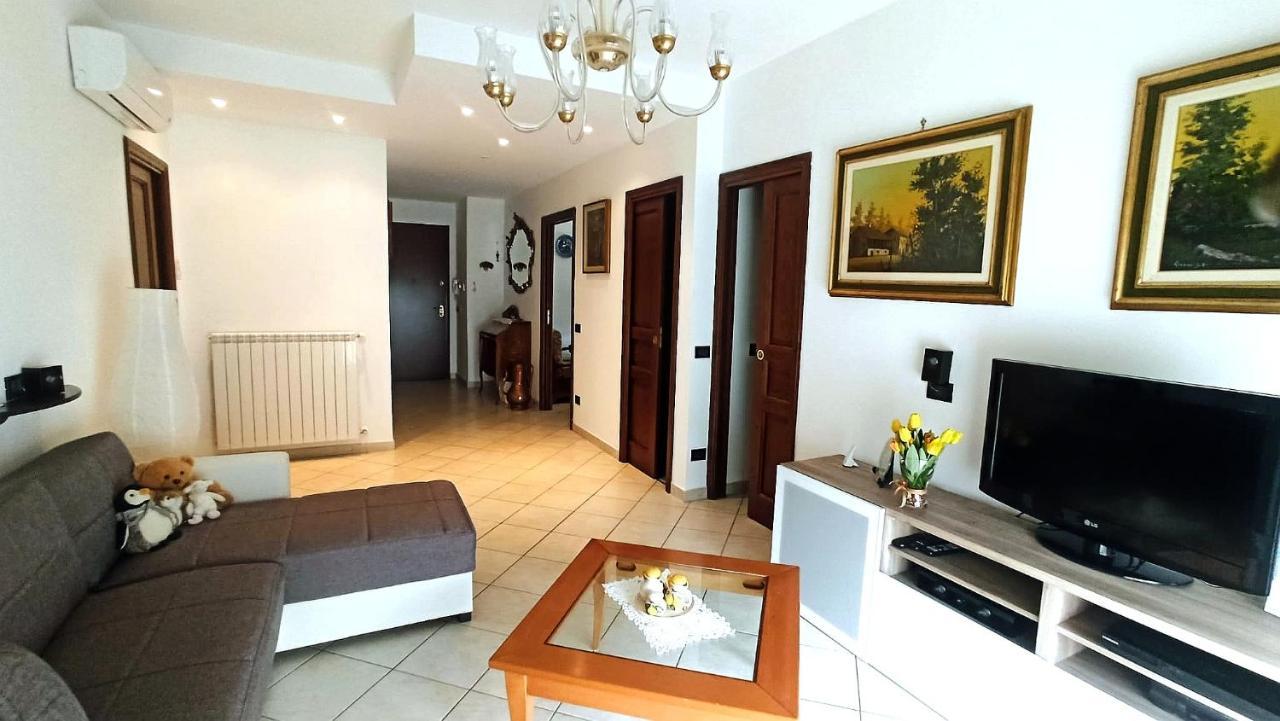Il Tulipano Apartment Сан Бартоломео ал Маре Екстериор снимка