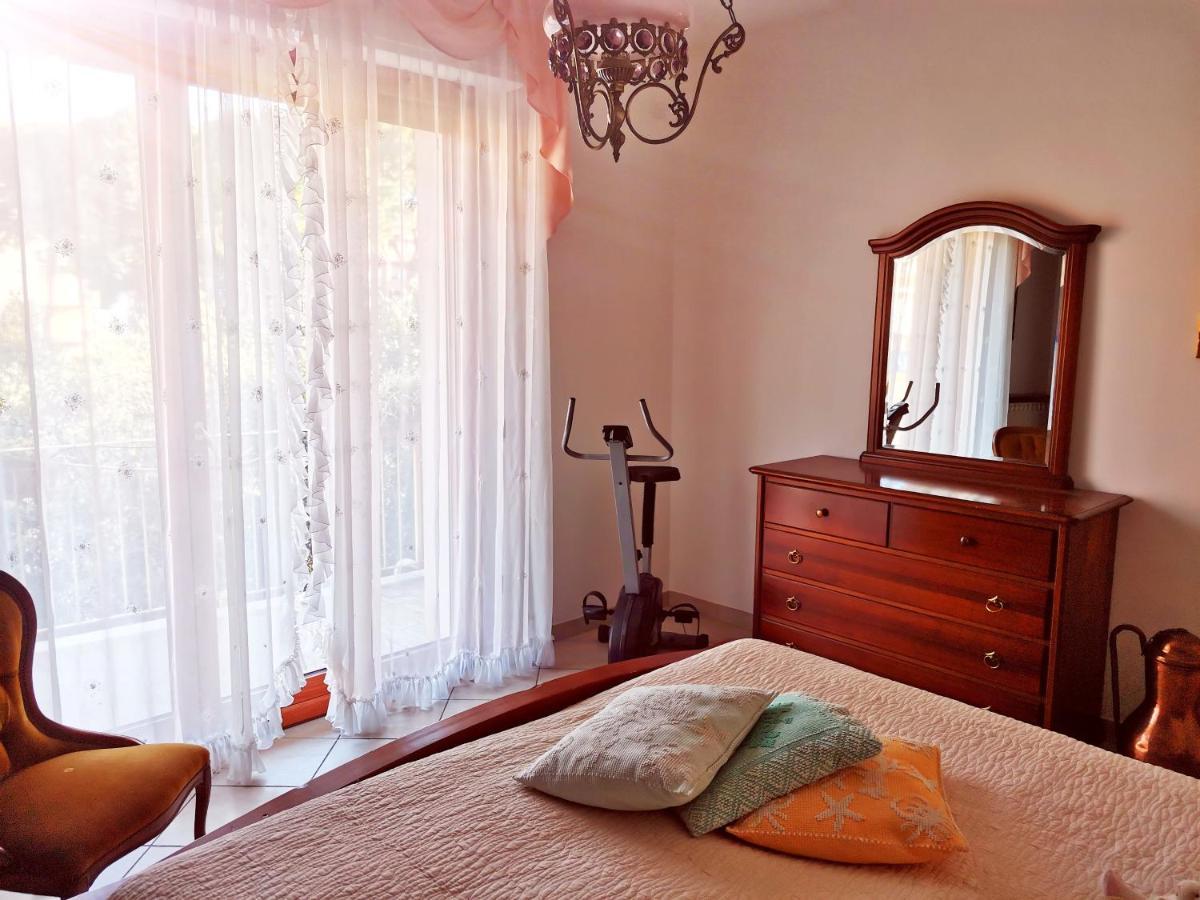 Il Tulipano Apartment Сан Бартоломео ал Маре Екстериор снимка