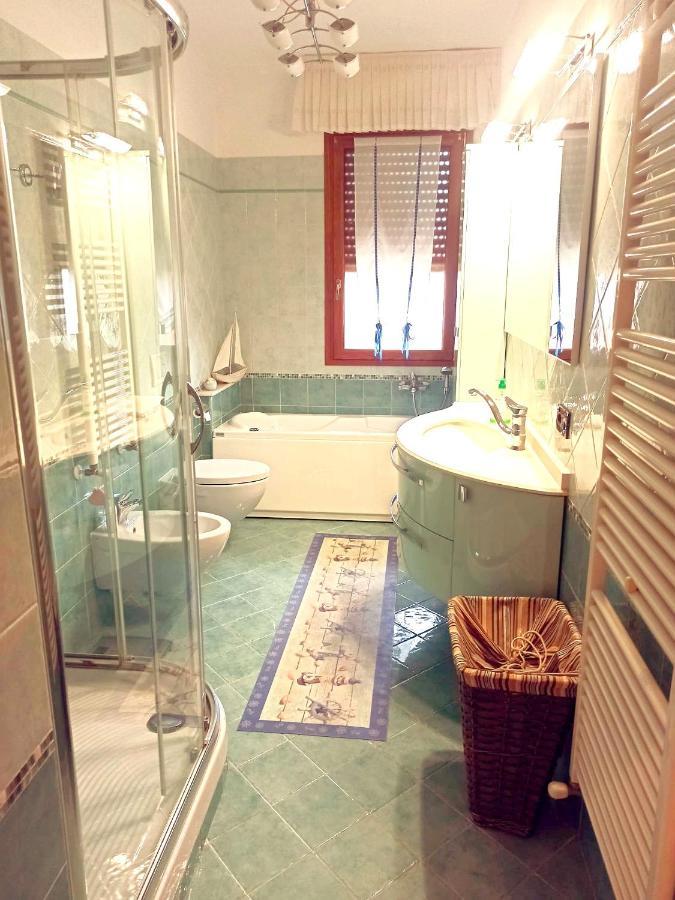 Il Tulipano Apartment Сан Бартоломео ал Маре Екстериор снимка