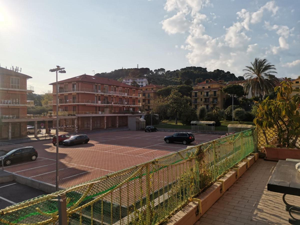Il Tulipano Apartment Сан Бартоломео ал Маре Екстериор снимка
