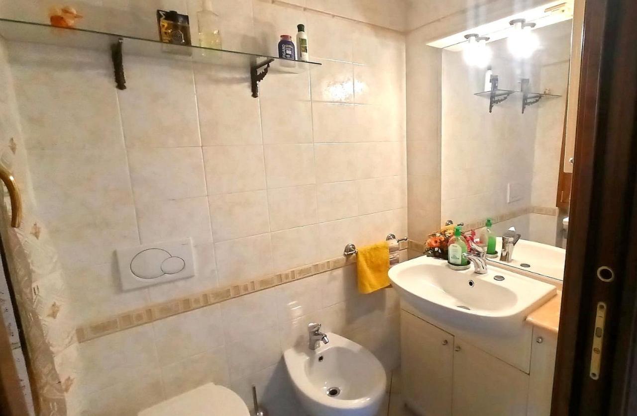 Il Tulipano Apartment Сан Бартоломео ал Маре Екстериор снимка
